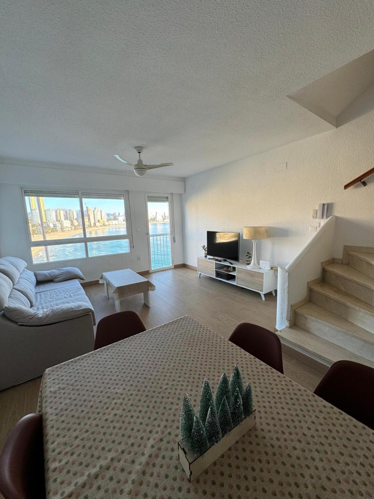 Villa Bonito Triplex Con Increibles Vistas à Benidorm Extérieur photo